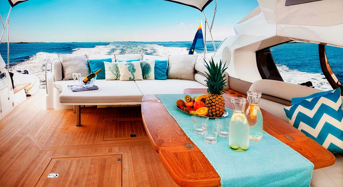 Аренда яхты Sunseeker Predator 68 Tranqulity на Ибице, Испания